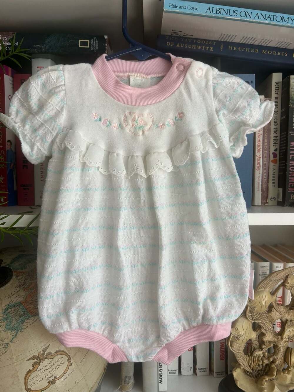 Health-tex Vintage Floral Heart Embroidered Ruffle Bubble Romper 6-9M